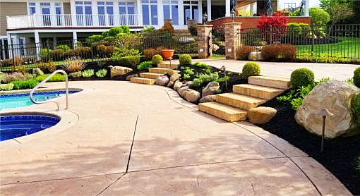 Pool Area Mulch
